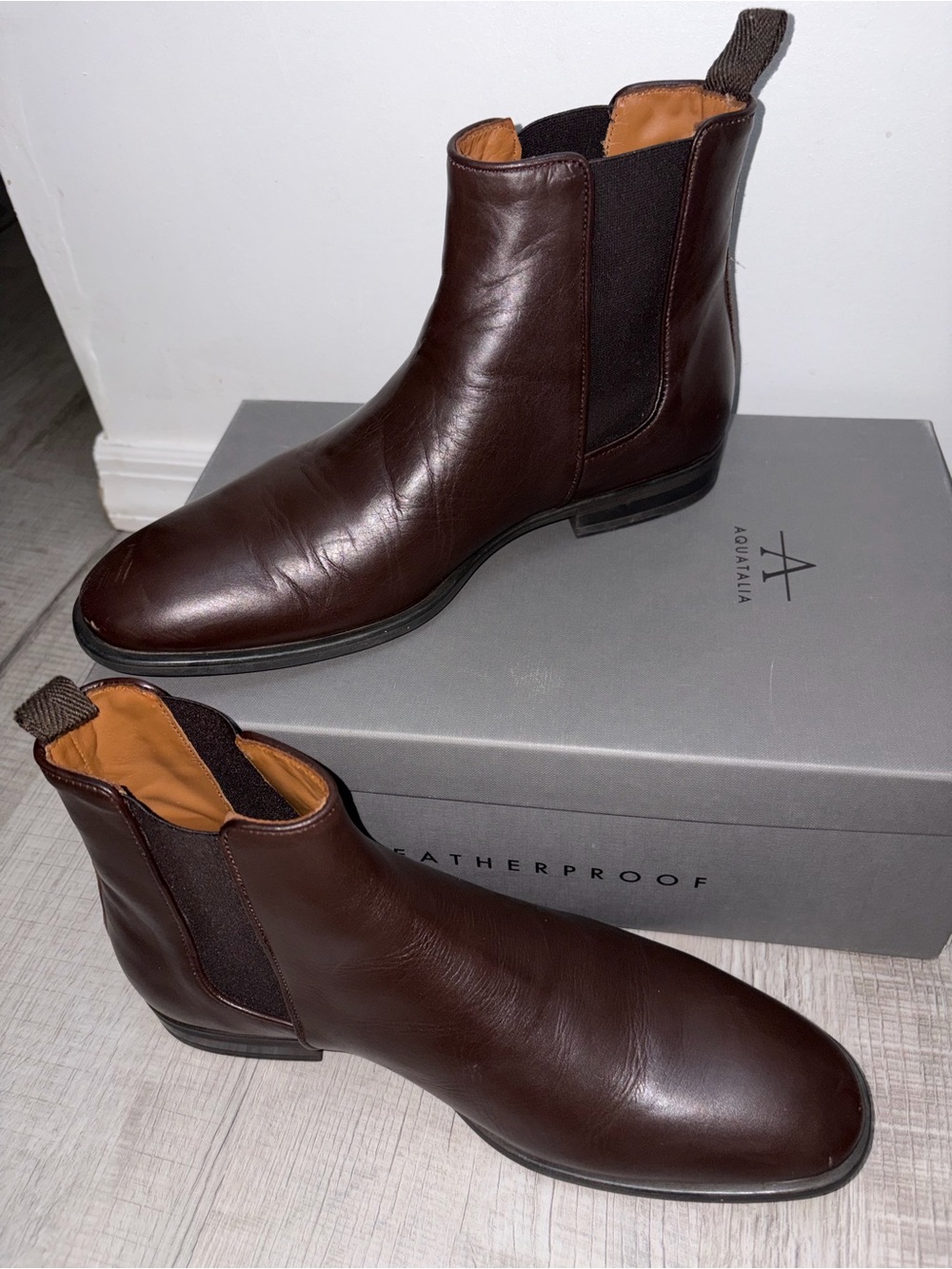 Aquatalia Men's Dark Brown Leather Chukka Boots